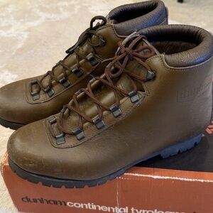 VTG Dunham 6044  Men's 7.5 M Mountain Hiking Boots